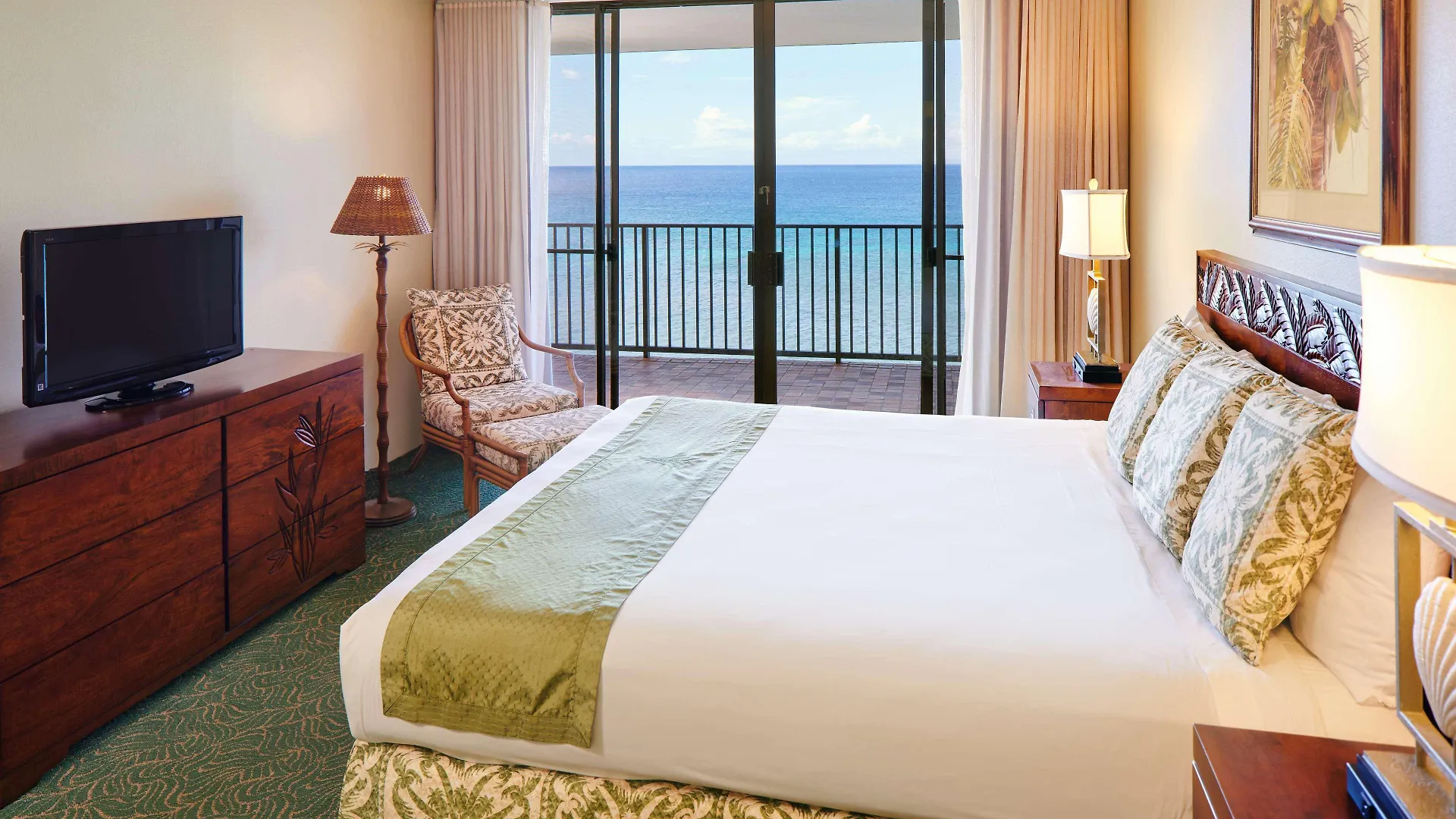 Aston Kaanapali Shores Lahaina 4*,